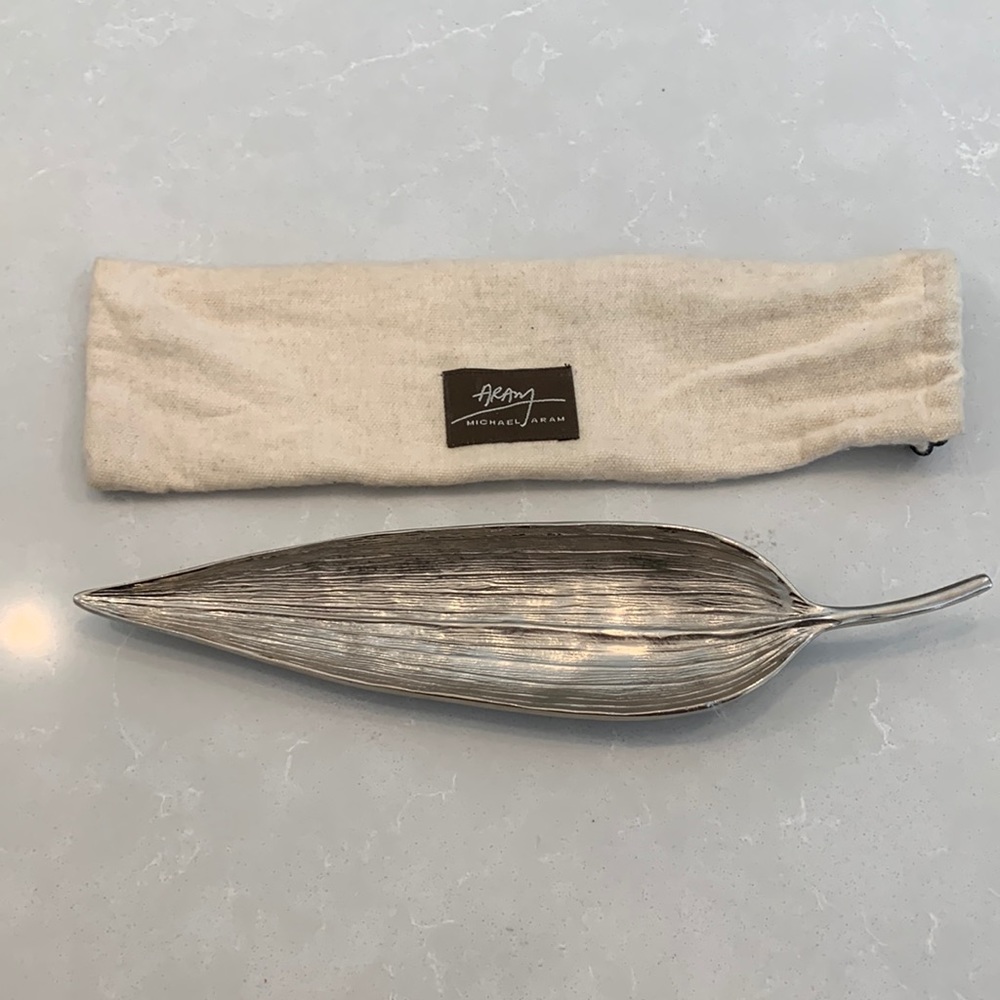 Michael Aram Leaf Tray Catchall